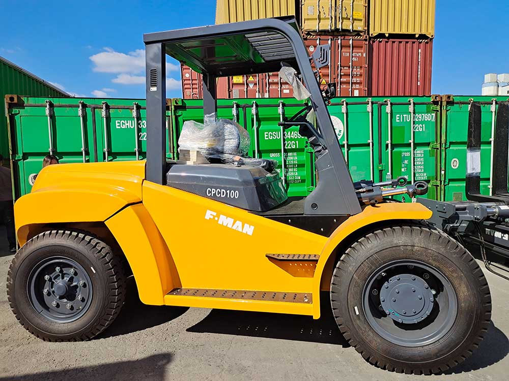 Forklift